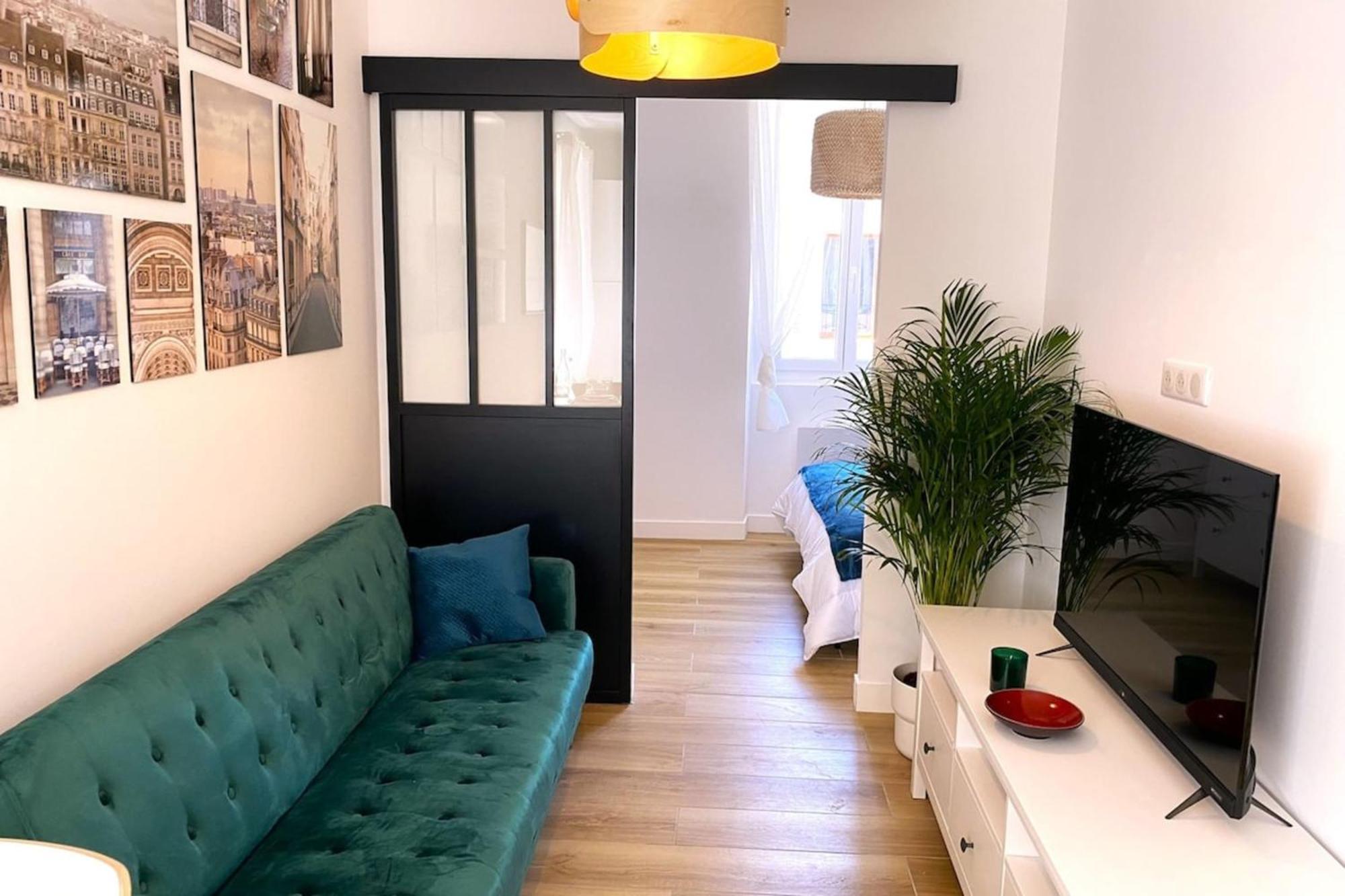 06An - Beautiful Apartment In The Heart Of Old Antibes Ngoại thất bức ảnh