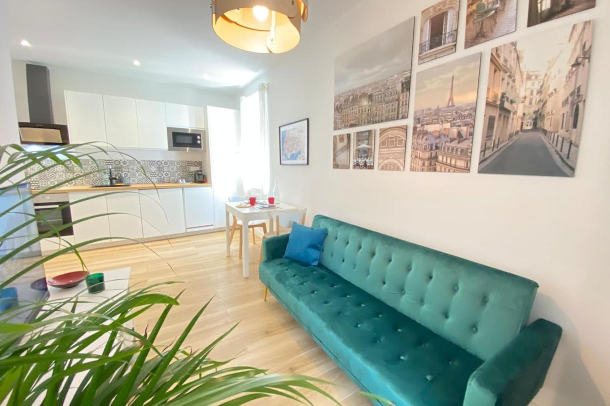 06An - Beautiful Apartment In The Heart Of Old Antibes Ngoại thất bức ảnh